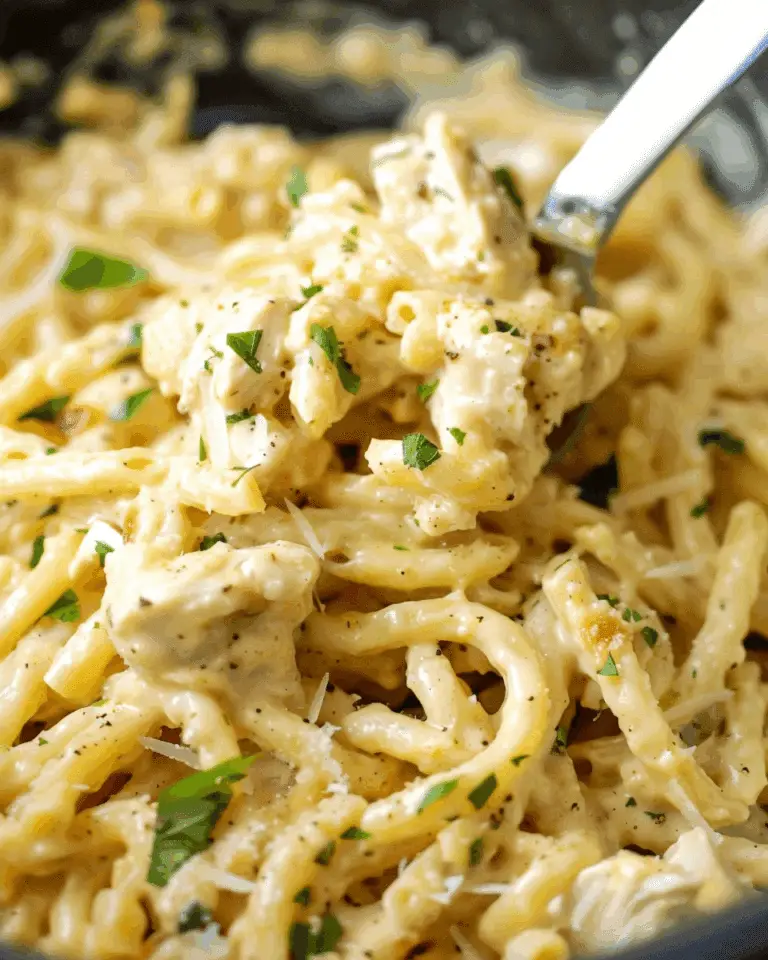Crockpot Parmesan Garlic Chicken Pasta