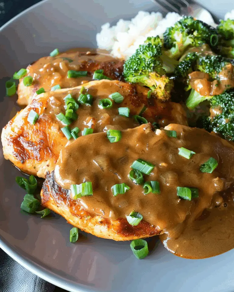 Chicken Breasts with Chipotle Green Onion Gravy